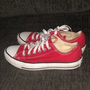 Red converse